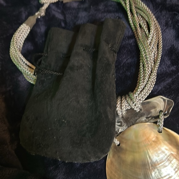 Shell necklace - Picture 5 of 5